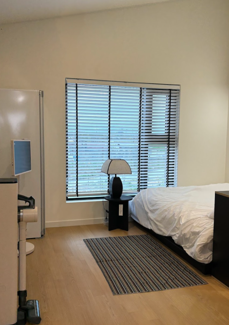 room-card-img-2